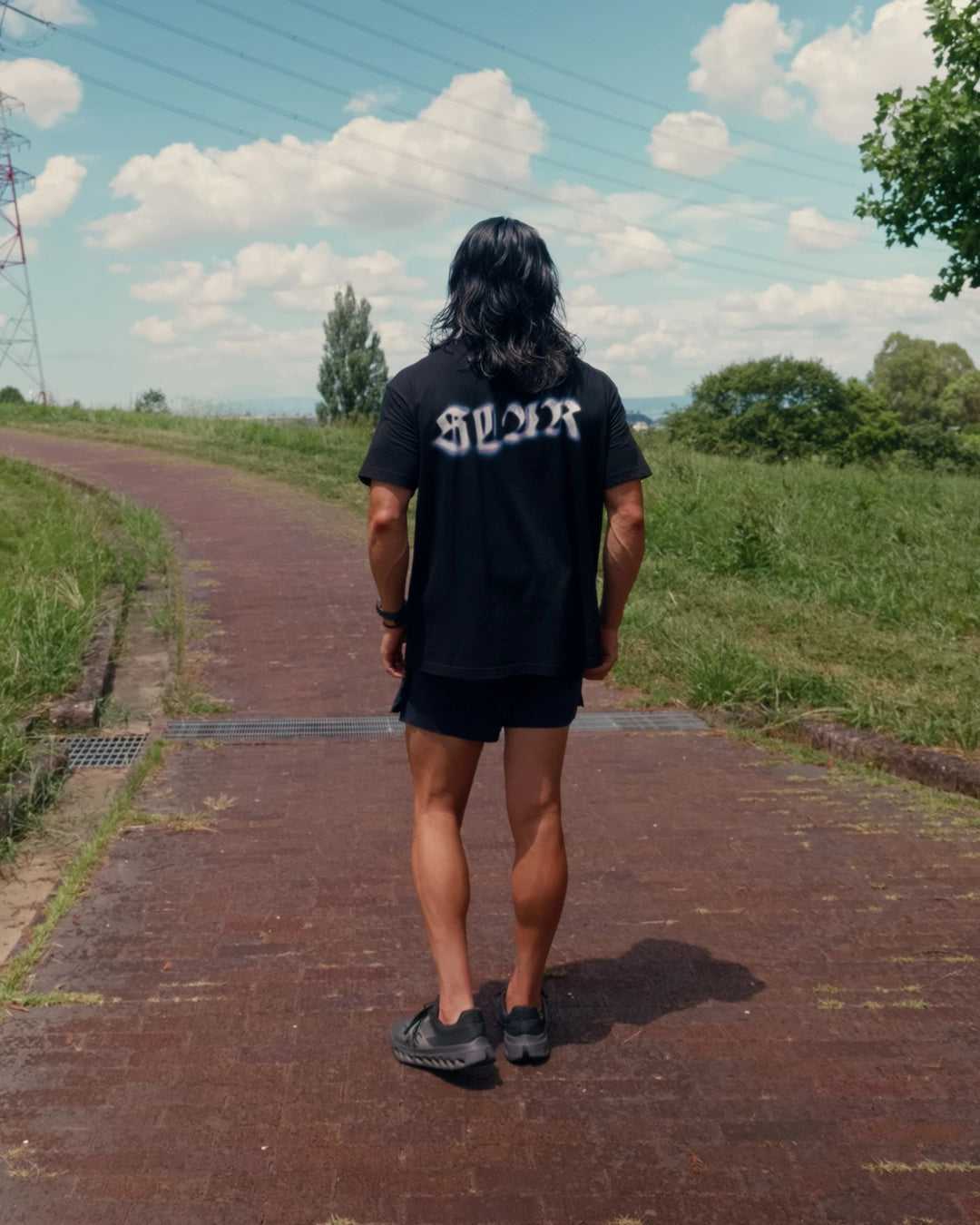 SLAR Blurred Graphic T-SHIRT【7/23-7/30 限定受注販売】